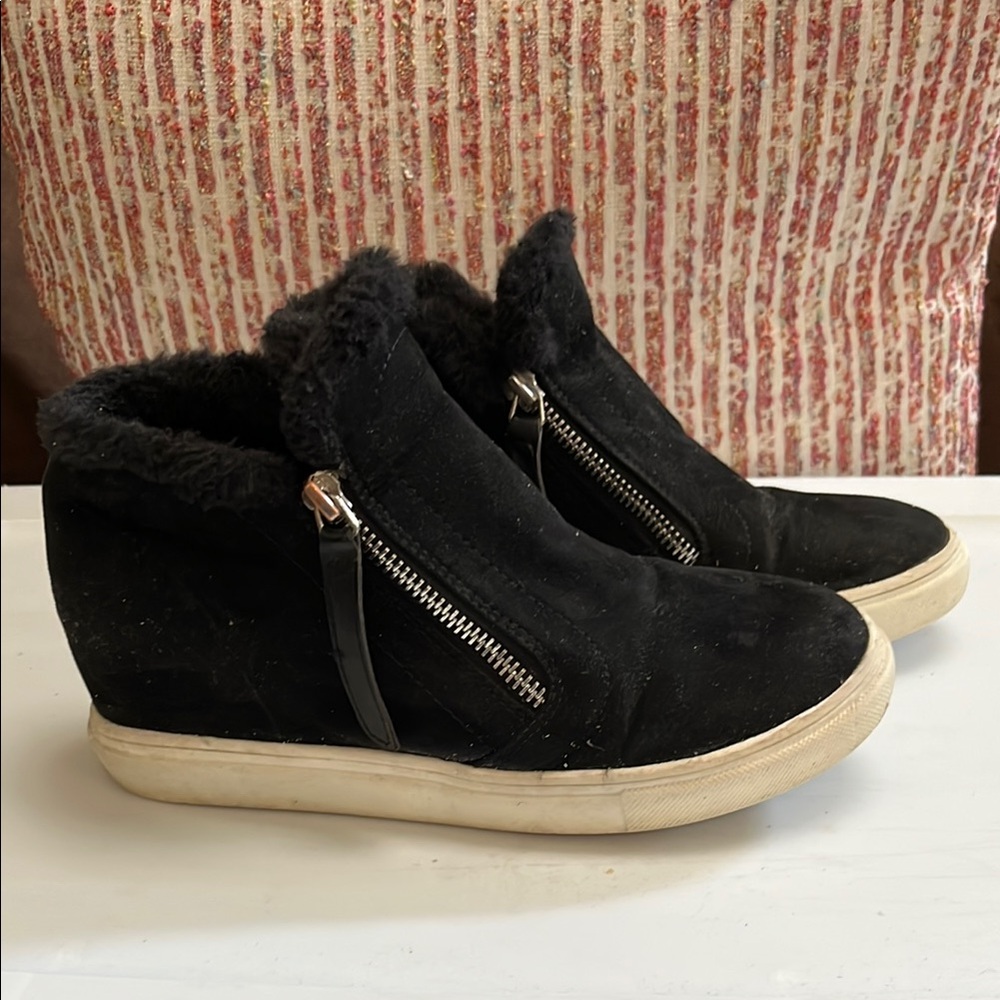 Black High-Top Sneakers with Side Zippers